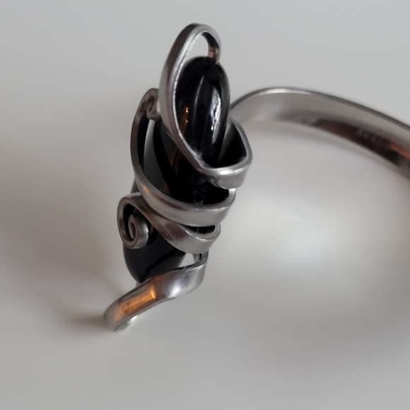 Tramontina Adjustable Fork Bracelet w/black stone - Picture 2 of 4